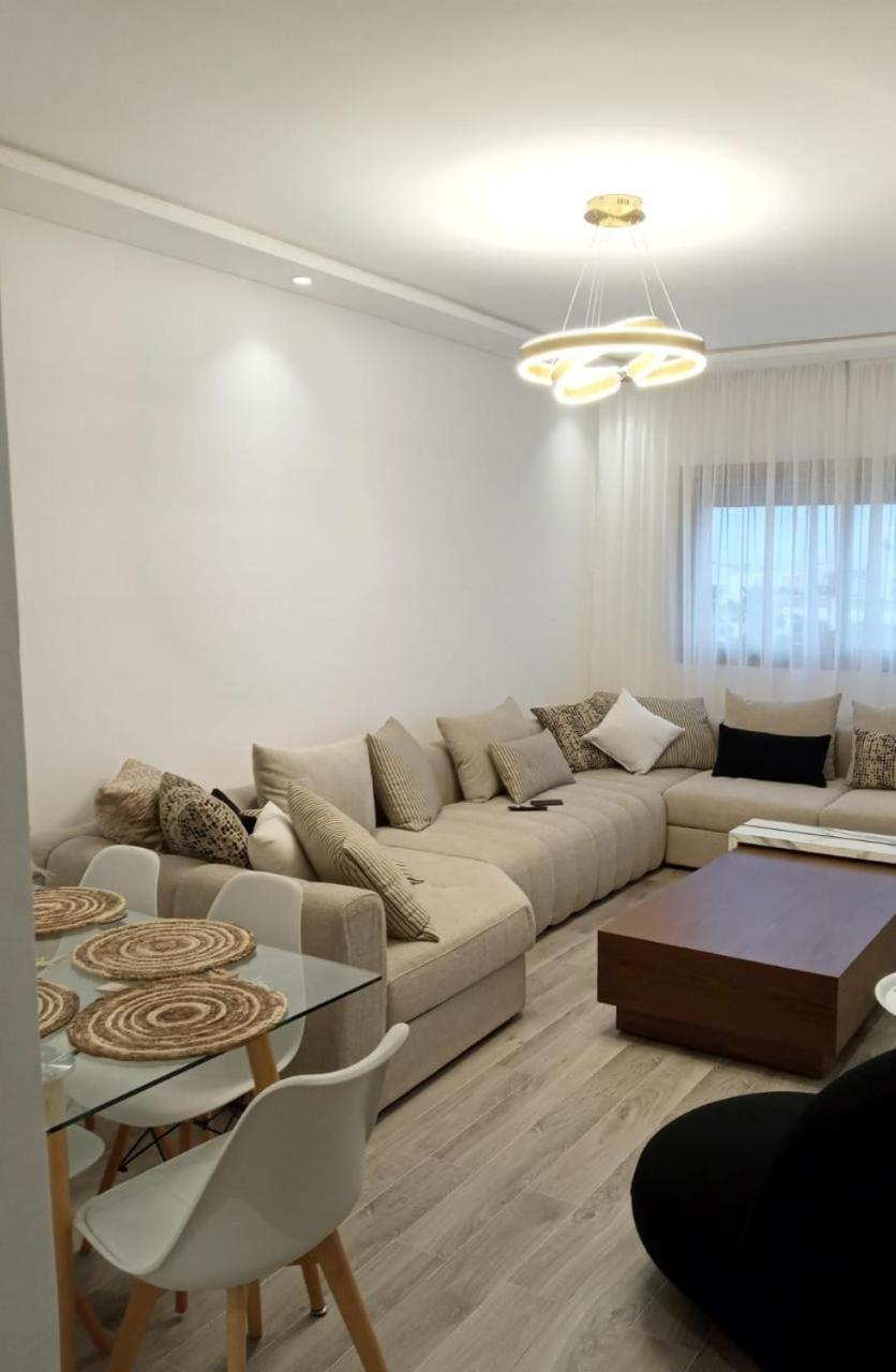 Luxury Beach Front Apartment 2Br Casablanca Exterior photo